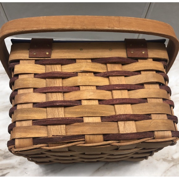 Sandi Gore Evans Collectible We Wish You a Merry Christmas Wicker Basket Mug Set - Picture 8 of 8